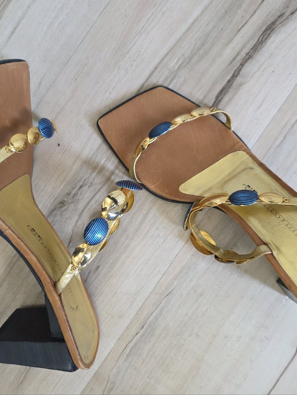 Vtg Vicini Giuseppe Zanotti Metallic Gold Blue Square Toe Bejeweled 38.5 Y2K 00s - Picture 10 of 16